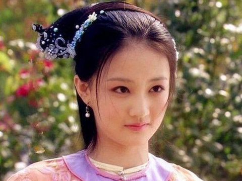 用情不专一的女人面相