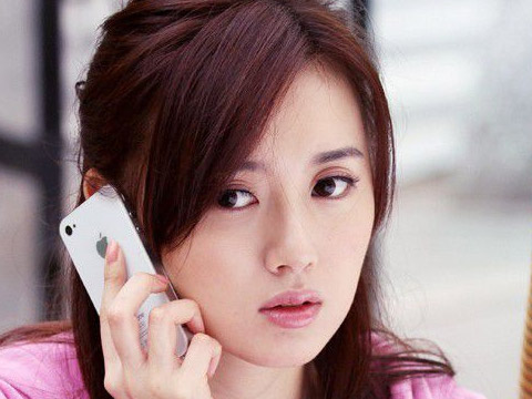 女人眉毛之间的距离宽代表什么 眉距宽的女人面相图解