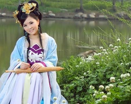 屋上土命的人财运如何