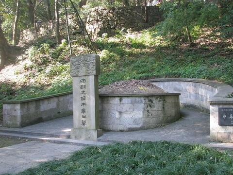 农村坟地风水禁忌