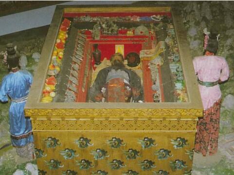 揭秘坟墓坏风水知识